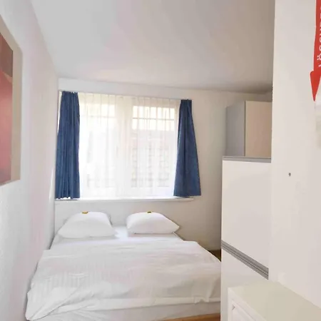 In Famous Area - Stork 31 *